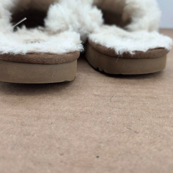 UGG Scuffette II Women's 6 Chestnut Brown Suede Sheepskin Slippers Mules Comfort - Picture 3 of 16